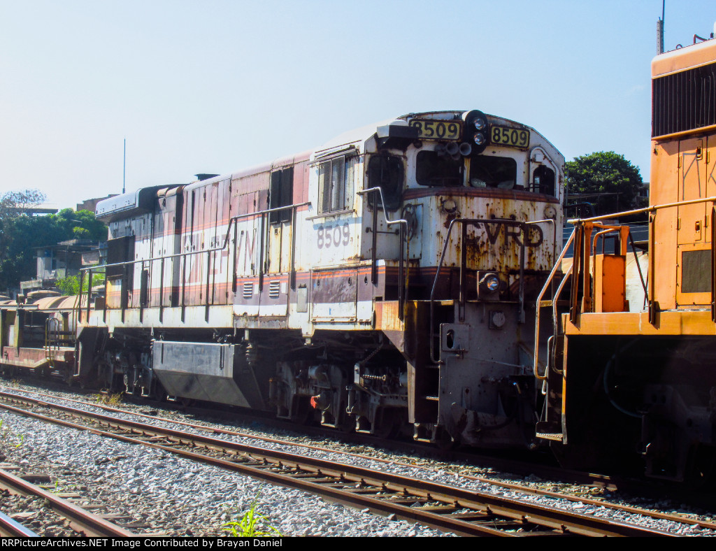 EFVM 8509